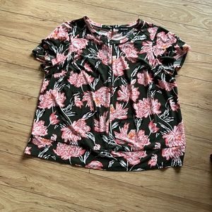Roz & Ali floral shirt